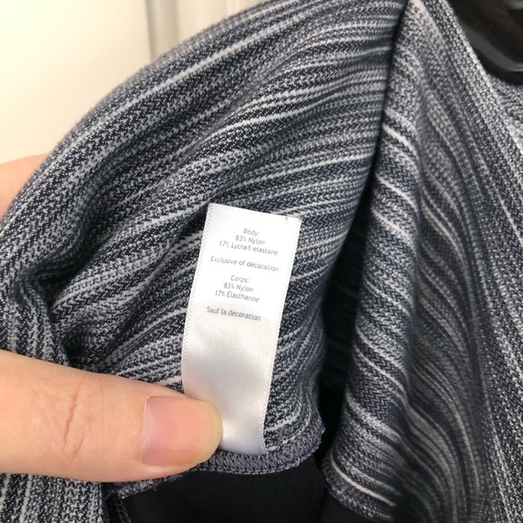 Ivivva by Lululemon high waisted girls crop leggings - Picture 8 of 9